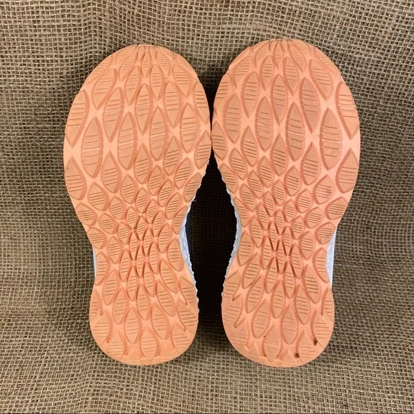 New Balance Running Shoe Comfort Ride 420 V3 Lace-Up Size 6 - Picture 9 of 11